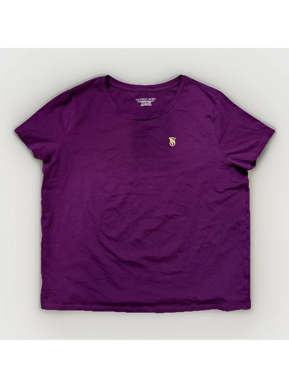 Y2K VTG Victoria’s Secret Purple Short Sleeve Gold Logo - Size XL